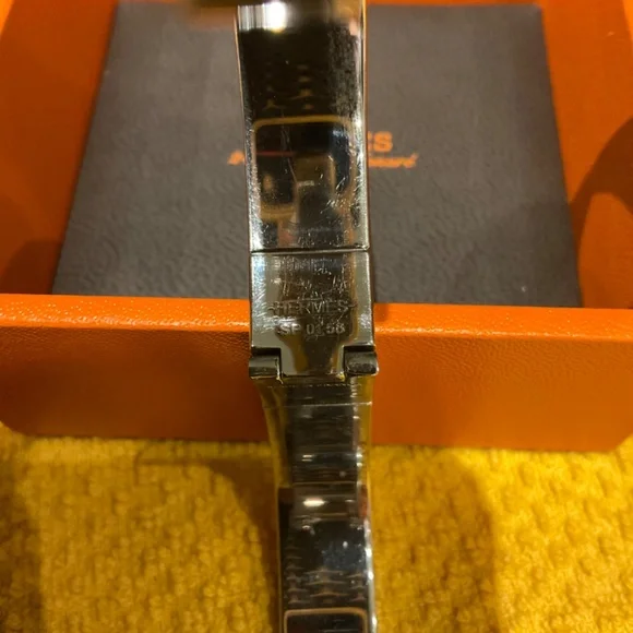 Hermes silver and enamel clic bracelet - Picture 4 of 5